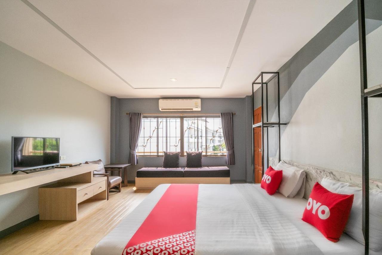 Oyo 882 The Moonlight Serviced Apartment Паттайя Экстерьер фото