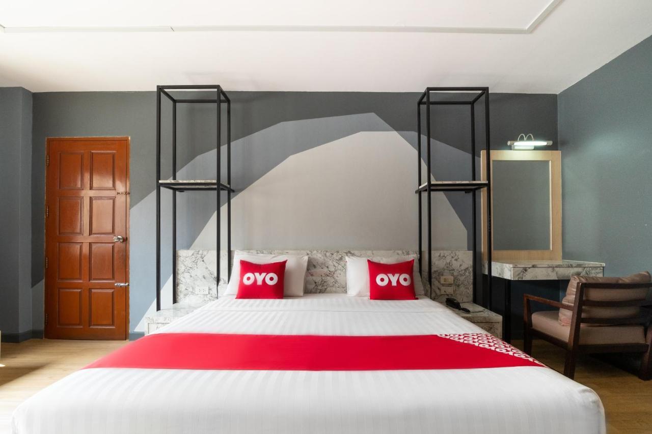 Oyo 882 The Moonlight Serviced Apartment Паттайя Экстерьер фото